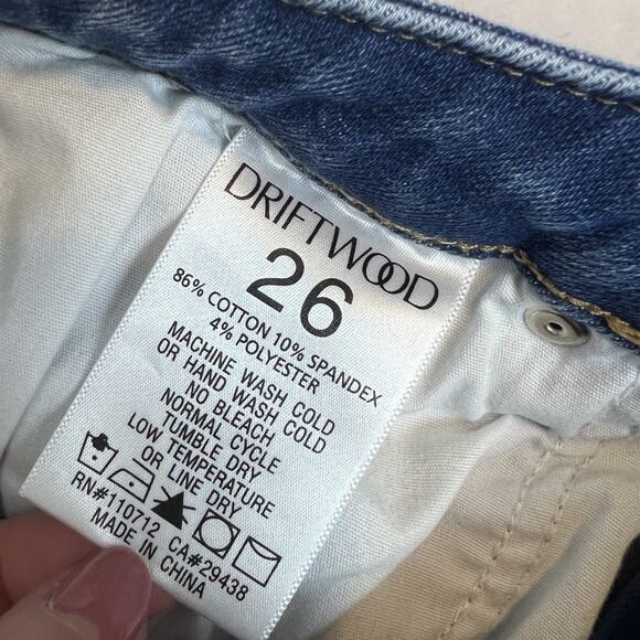 Driftwood Jeans Womens 26 Blue Denim Farrah Capri Flare Floral Boho Stretch - Picture 8 of 11